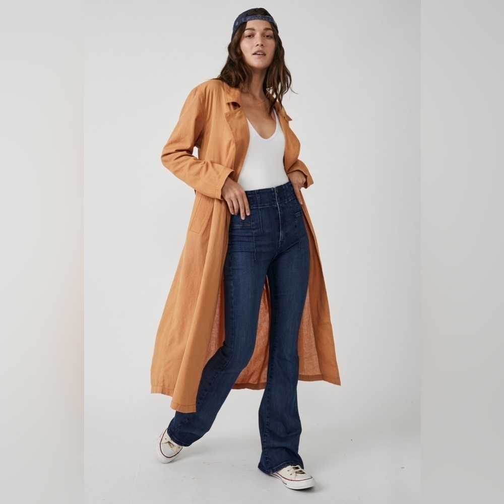 We The Free Jayde Flare Jeans Sz 31 Night Sky - Picture 2 of 16